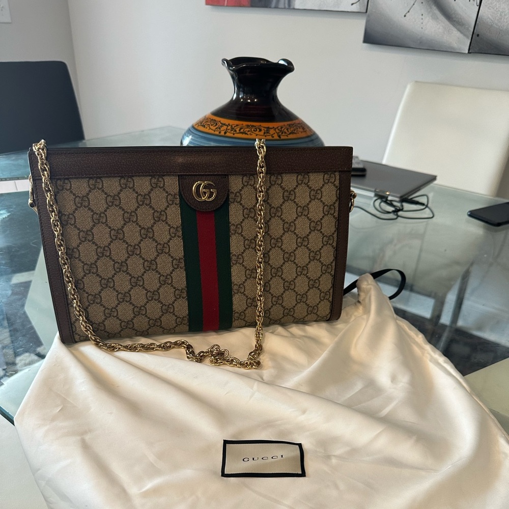 Gucci